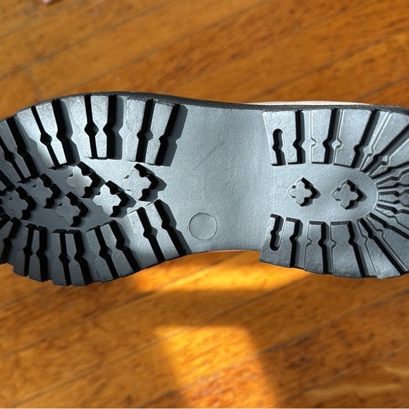 Coconuts by Matisse Booties - Picture 4 of 5